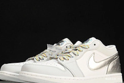 Low Jordan 1 Tear Silver SE Away 0911